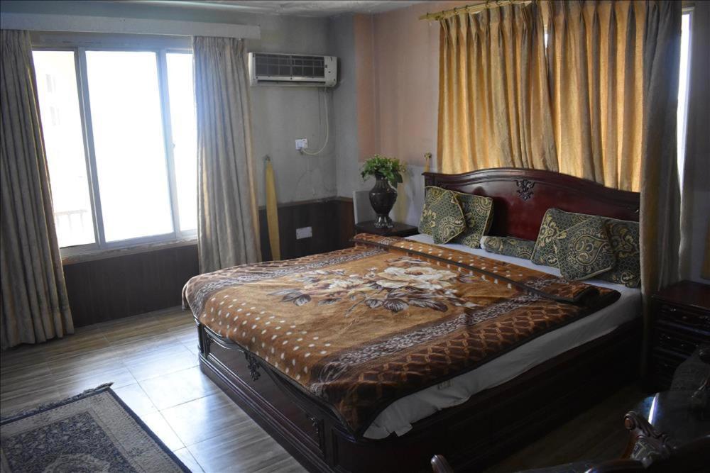 רוואלפינדי Hotel Regent מראה חיצוני תמונה